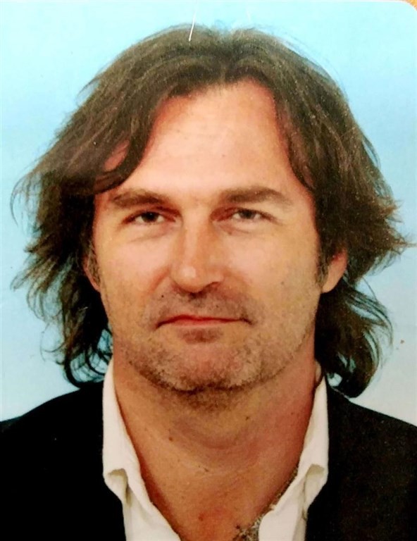 realitní makléř: Michal MBA Škola